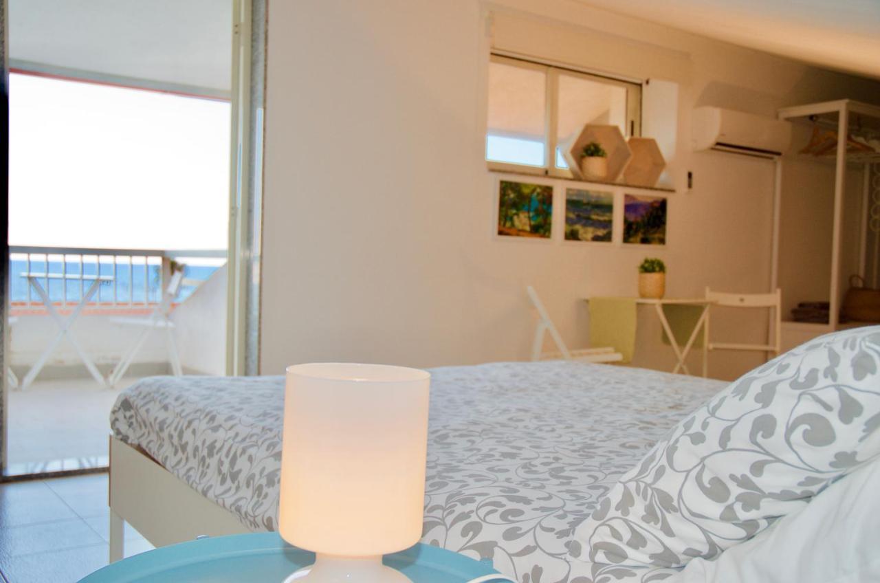 Beachfront Rooms Marina Di Ragusa Eksteriør bilde